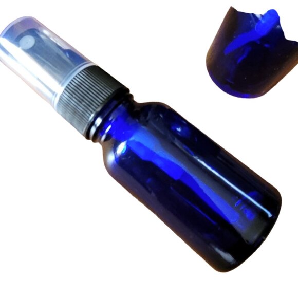 Brand New  Cobalt Blue Glass Spray Bottles 15ML  6 Bottles - Picture 2 of 2